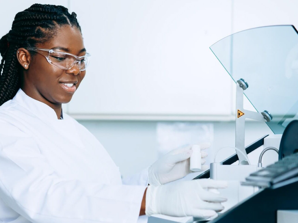 Clinical-Chemistry-Analyzer-Supplier-Medionics